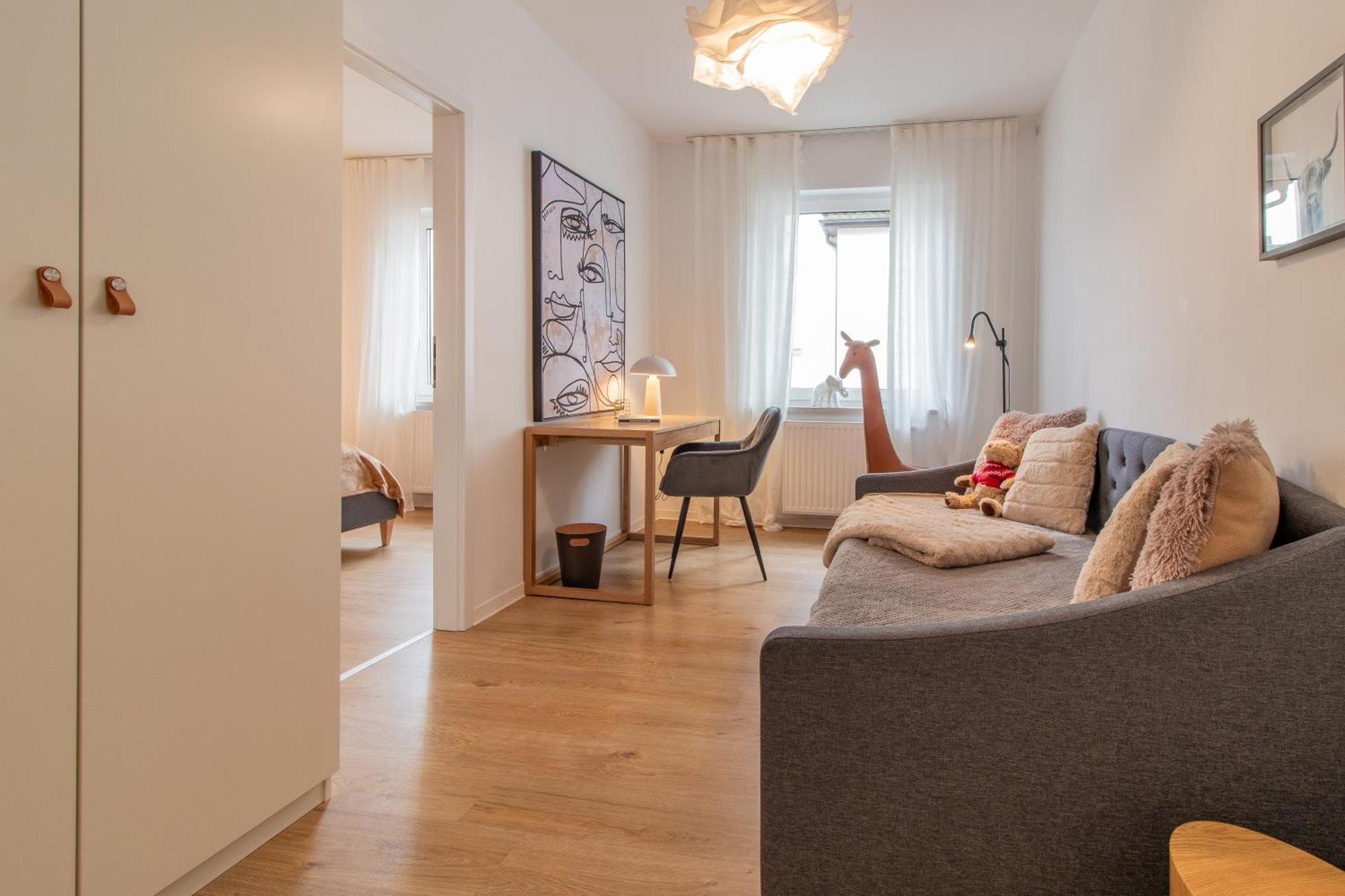 Stilvolles City-Apartment I Netflix I Wlan L Stellplatz I Zentral Schwarzenberg  Exterior photo